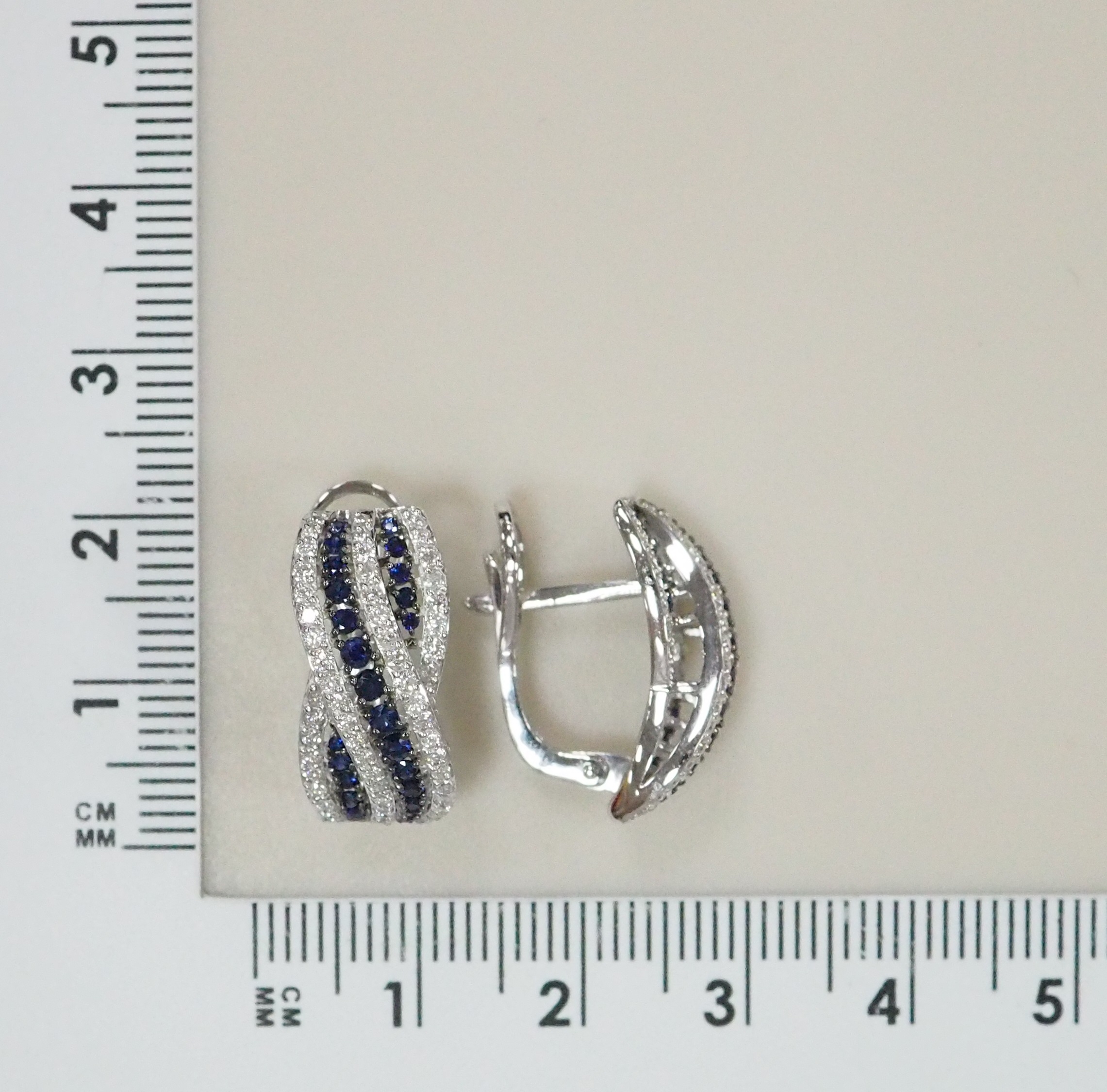 10511-000717 Серьги (Au 585)